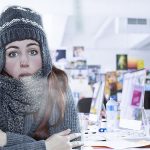 Який одяг не варто носити в офісі взимку? 11 правил